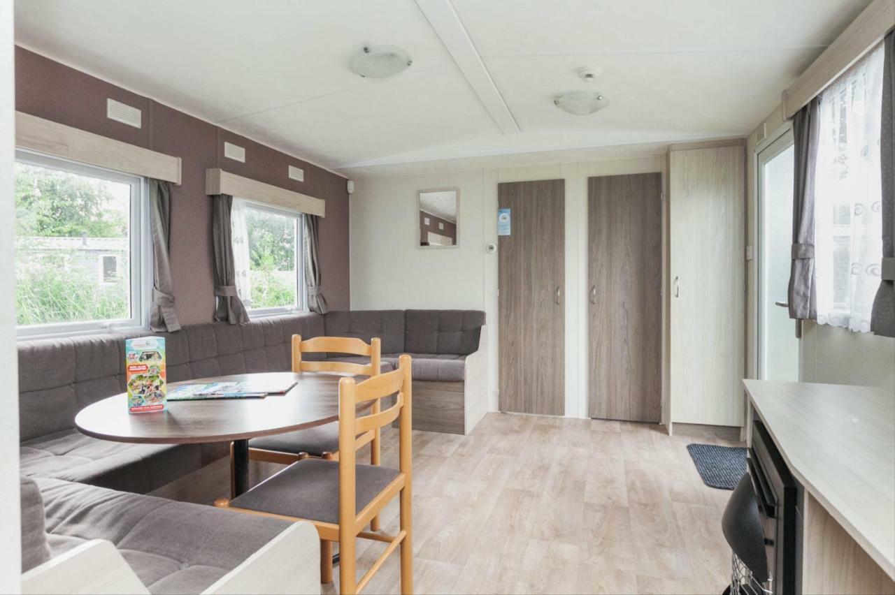 Mb Zeeuwse Mobile Home Hoek Eksteriør billede